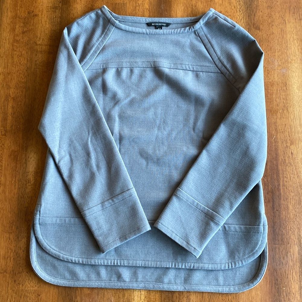Banana Republic Gray Long Sleeve Top
